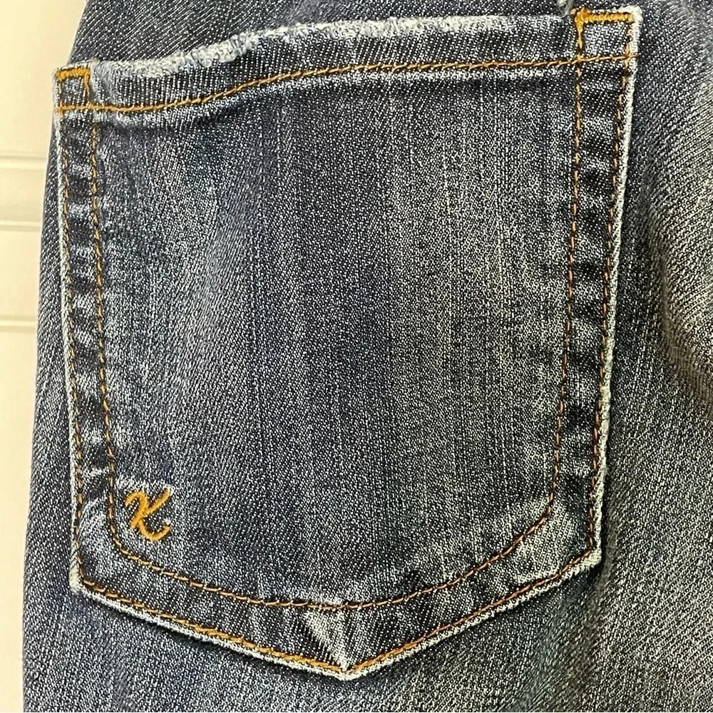 Kut from the Kloth Straight Leg Jeans 6 - Picture 5 of 6